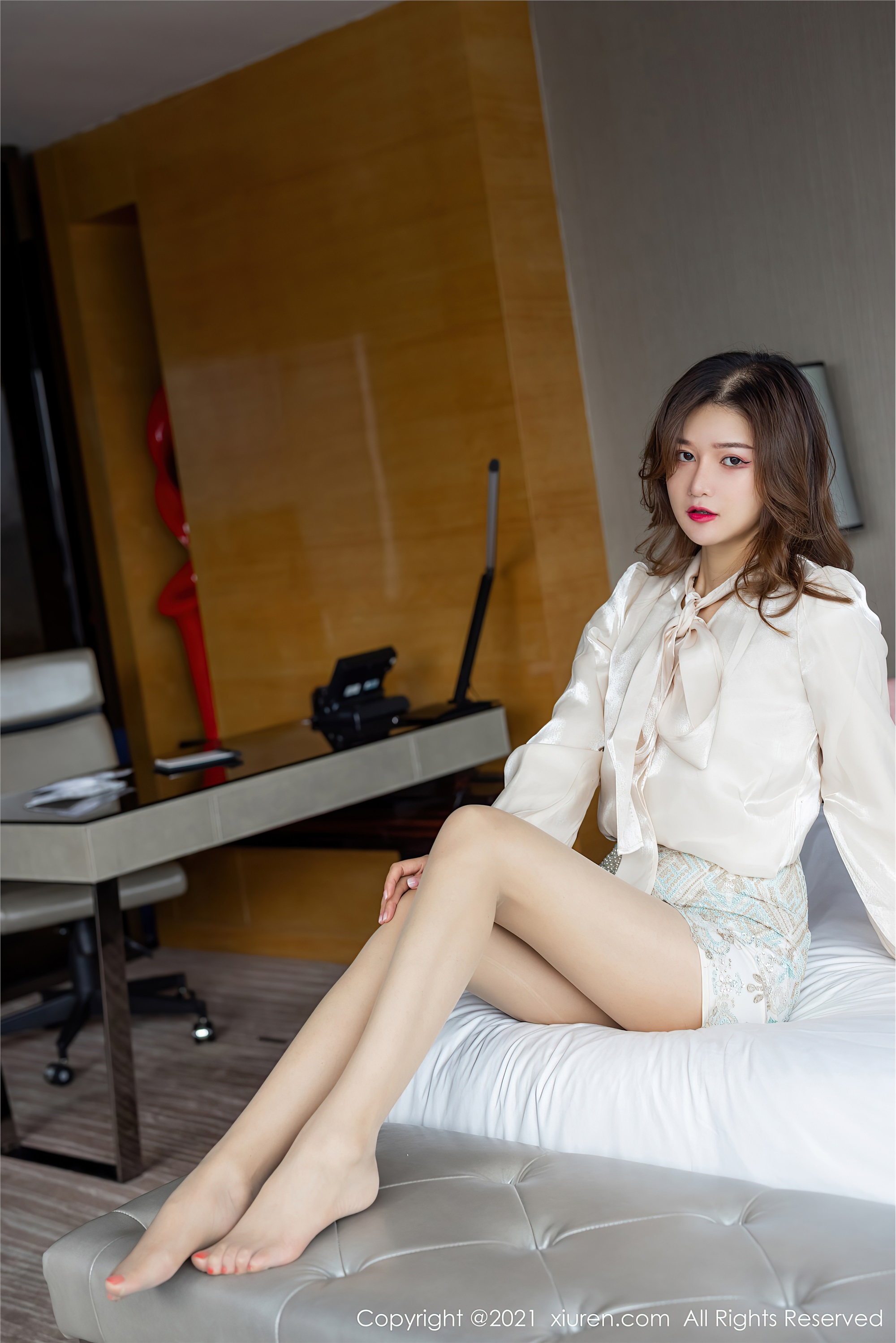 XiuRen秀人网  2021.03.17 No.3211 芷萱mimi